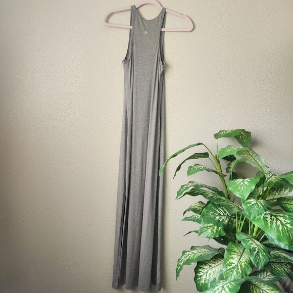 Lululemon Refresh Maxi ll Gray Lycra Stretch Sleevless Tank Dress 2 Yoga Lounge - Picture 4 of 11